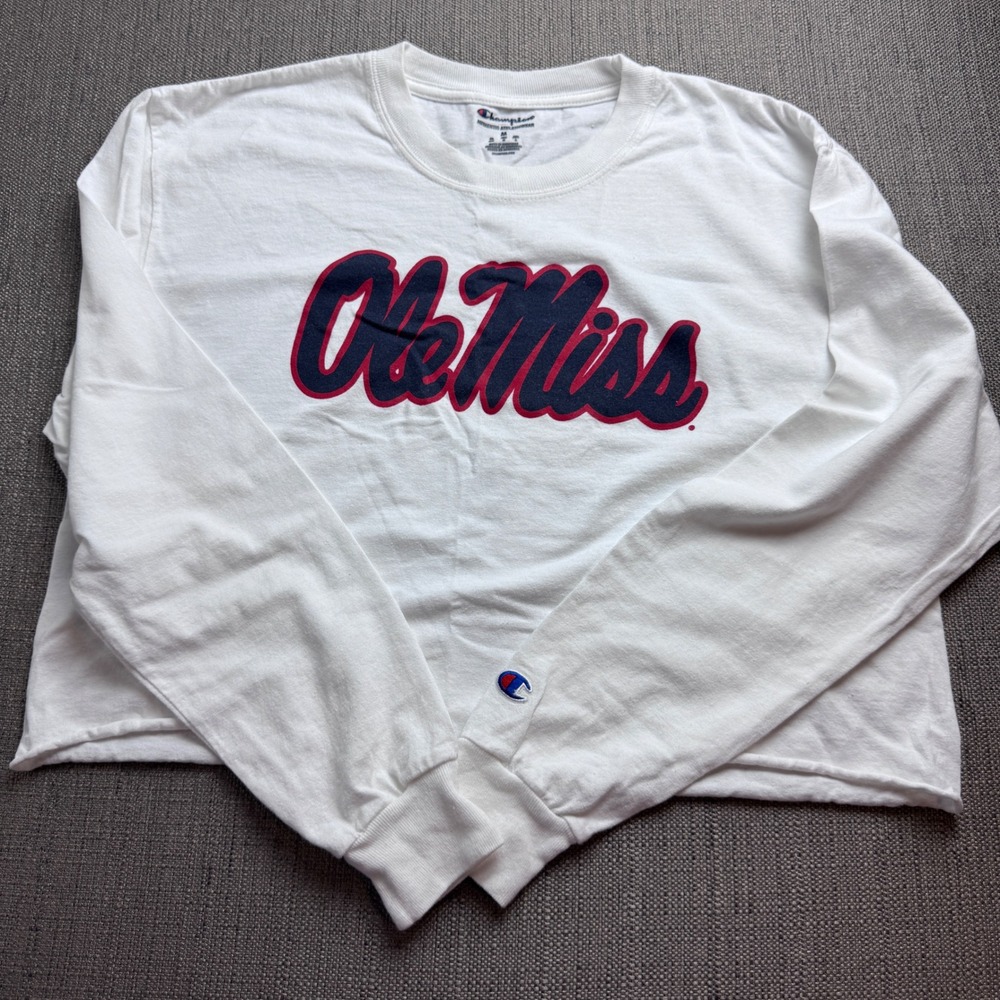 Champion Ole Miss Rebels Womens White Long Sleeve Cropped T-Shirt Size M 0515